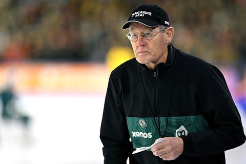 Coach Jillert Anema strikt topschaatsster van grote concurrent: 'Ik heb me egoïstisch opgesteld'