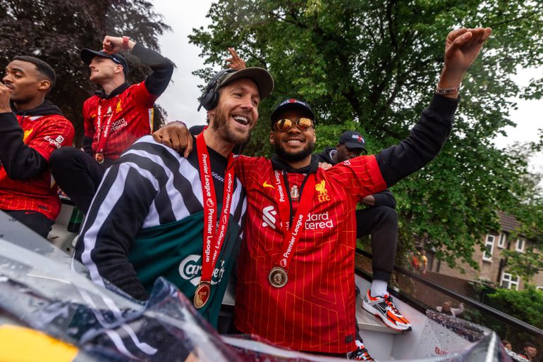 Kampioensfoto zorgt voor ophef rondom Liverpool-ster: 'Gakpo moet hier gewoon van wegblijven'