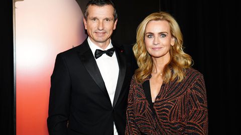 Vrouw van geopereerde tennisheld Richard Krajicek wijst bekende Nederlander terecht: 'Waarom zou dat zielig zijn?'
