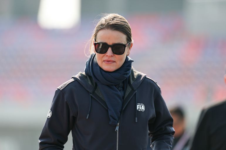 Zeldzame vrouw in de Formule 1 is Nederlandse Claire Dubbelman (39): 'Dit is een droombaan'