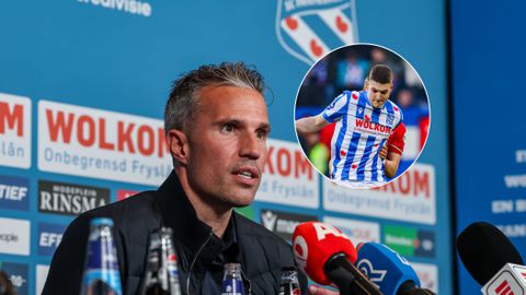 Uit Eredivisie vertrokken voetballer ziet Feyenoord-trainer Robin van Persie als 'mijn tweede vader'