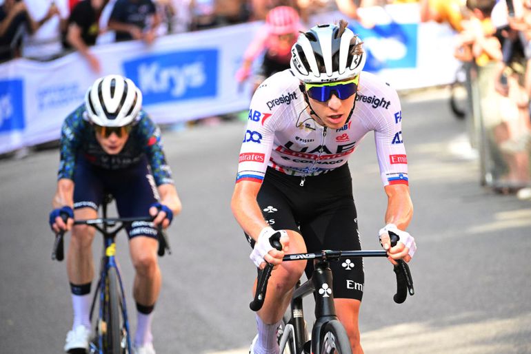 Tadej Pogacar grijpt gele trui in tweede Tour-etappe, Jonas Vingegaard maakt indruk, Fransman pakt de dagzege