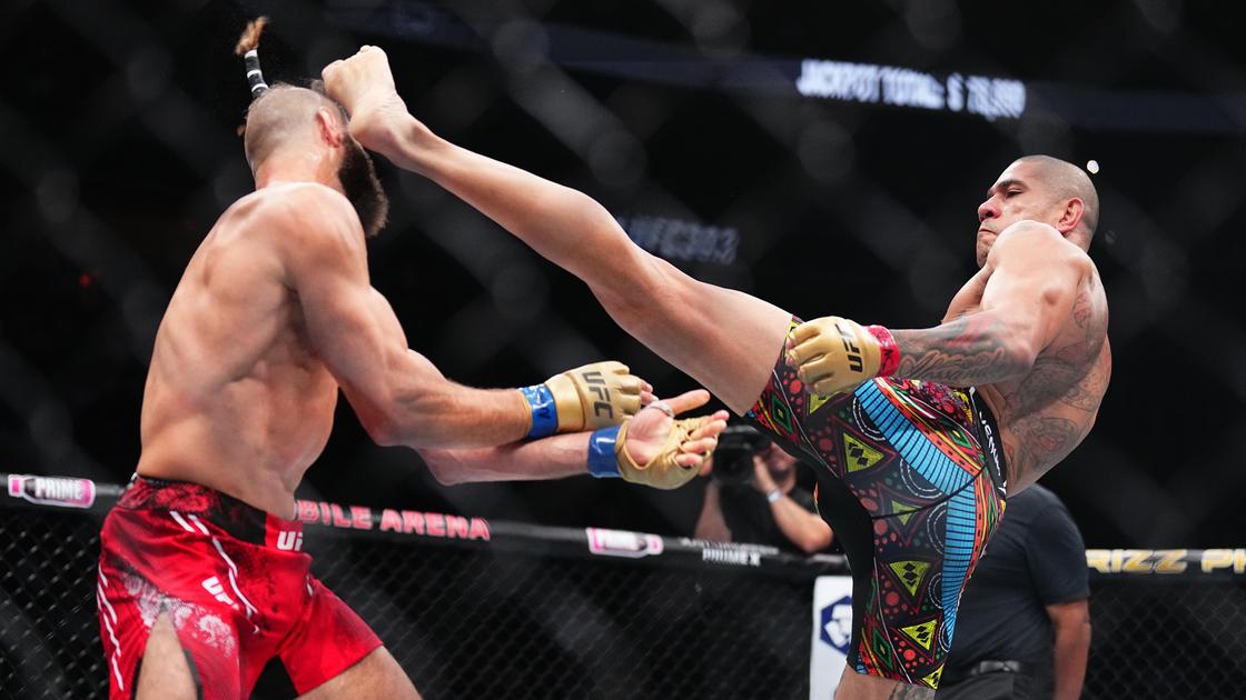 Spektakel bij UFC 303: Alex Pereira prolongeert titel met brute knock ...