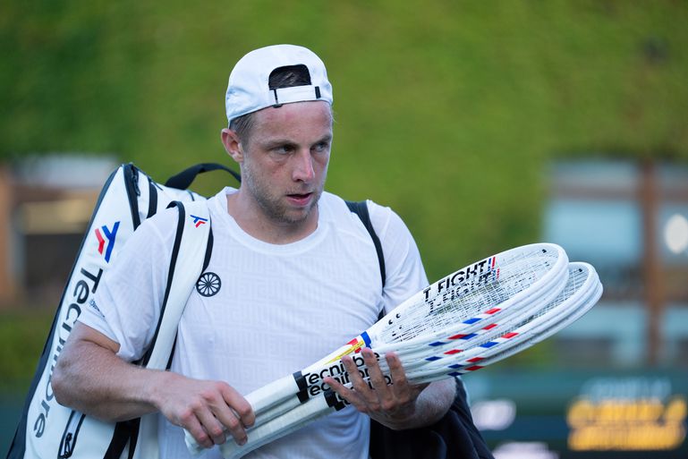 Chagrijnige Tallon Griekspoor doet landgenoot pijn op Wimbledon: 'Ik heb er geen zin in'