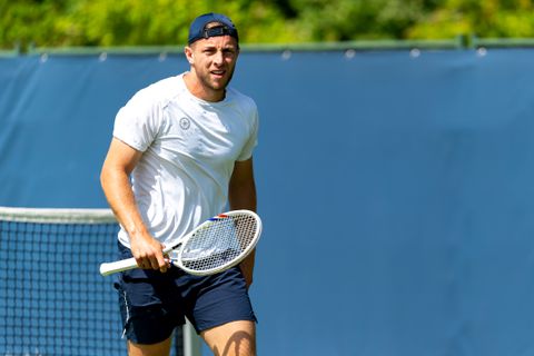Gefrustreerde Tallon Griekspoor moet zware tegenslag slikken op Wimbledon: 'Wat een grap'