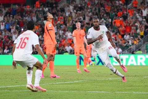 Live WK voetbal | Climax bij verhitte clash tussen Nederland en Marokko