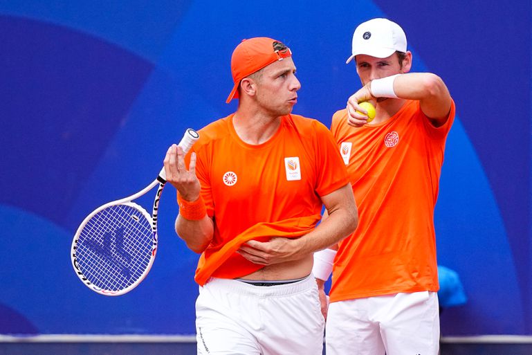 Tallon Griekspoor en Wesley Koolhof verliezen 'op Roland Garros' thriller van wereldtoppers Rafael Nadal en Carlos Alcaraz