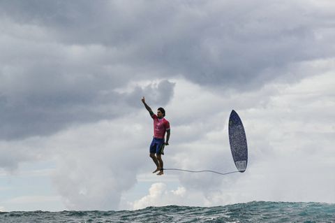 Waanzinnige surffoto Gabriel Medina op Olympische Spelen verovert de wereld: 'Mijn telefoon ontplofte'