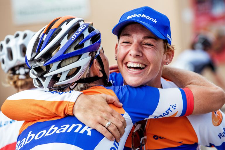 Nederlandse ex-wielrenster speelt prominente rol bij mondiale tv-uitzending Tour de France Femmes