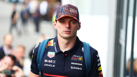 Contract Max Verstappen blijft interessant: 'Dat is volgend jaar anders'