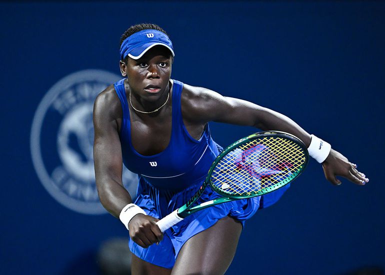 Tennissensatie (18) knalt omhoog op de wereldranglijst: 'Serena Williams was mijn held'