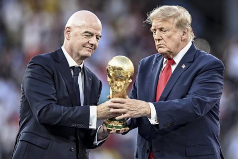 Duitse politicus vraagt om opmerkelijke straf voor FIFA-baas Gianni Infantino na storm aan kritiek