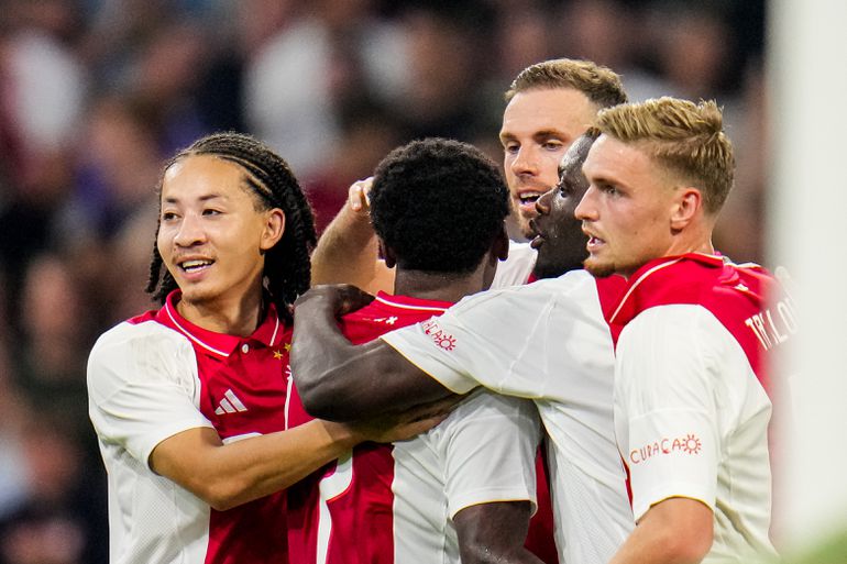 Ajax kan opgelucht ademhalen na loting voor Europa League en treft oude bekenden