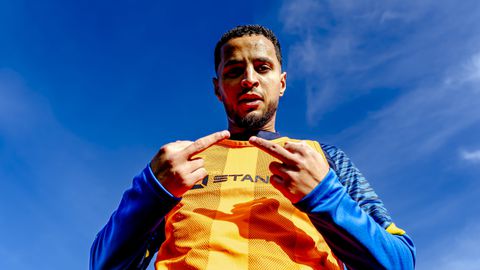 Voetballer Mohamed Ihattaren belooft wraak te nemen op haters: 'Dan piepen ze anders'