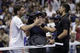 Cameron Norrie was niet gediend van de vele pauzes die Novak Djokovic nam in hun wedstrijd op de US Open. ©Getty Images