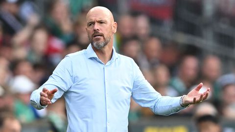 Rampzalig einde voor Erik ten Hag tegen tiental Werder Bremen, Malik Tillman maakt eerste goal voor Leverkusen
