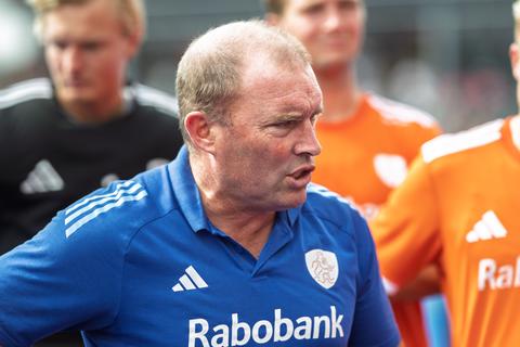 Vraagtekens rond toekomst bondscoach Jeroen Delmee bij hockeymannen: 'Als hij denkt dat dat het beste is...'
