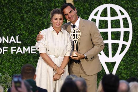 Vrouw van tennisicoon Roger Federer zorgt voor hilariteit met openhartige anekdote: 'Hij zei dat echt'