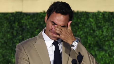 Tennislegende Roger Federer (45) emotioneel bij speciaal moment: 'Dit betekent alles voor me'