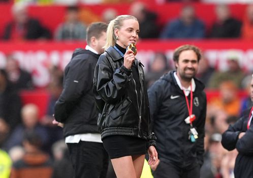 Olympische ster straalt bij Manchester United en steelt de show op Old Trafford