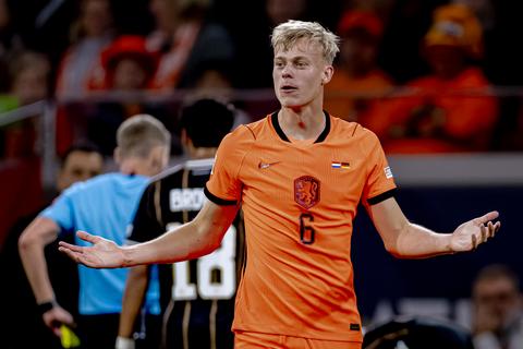 Opvallende afwezige bij training Oranje: basisspeler haakt al vroeg af