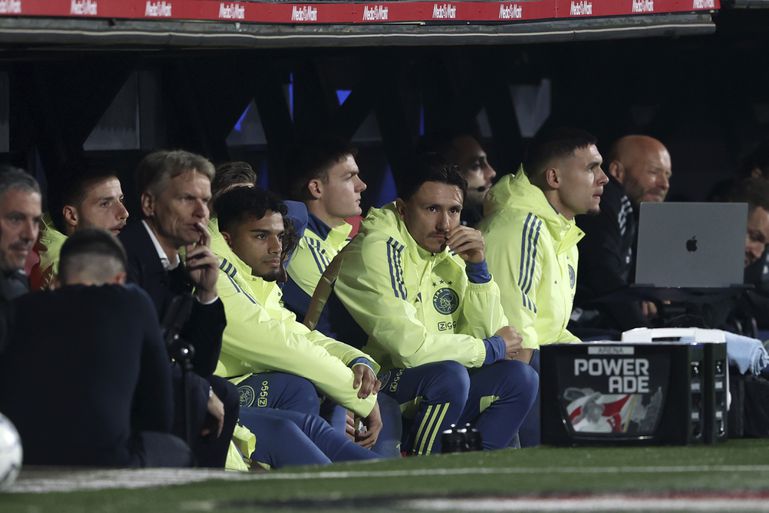 Uitgerekend Steven Berghuis deed speech voorafgaand aan Feyenoord - Ajax: 'Ik werd er emotioneel van'