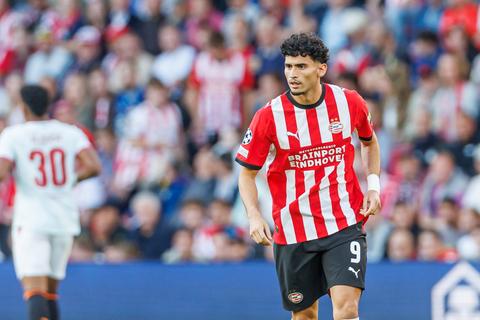 PSV-spits Ricardo Pepi hervat training na blessureleed: 'Hij houdt niet in'
