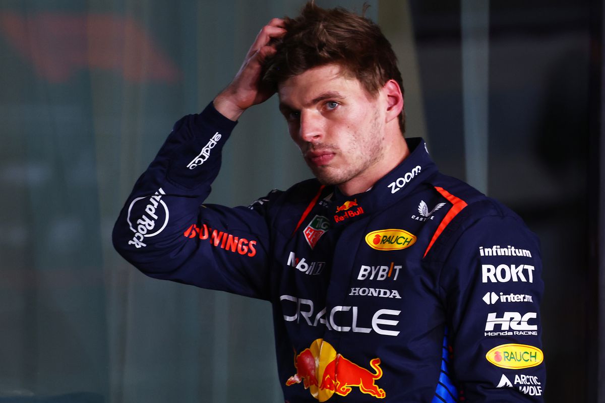 Max Verstappen loopt leeg over zijn Red Bull na dramatische sprintrace: 'Er is niet mee te rijden'