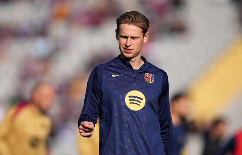 Oud-voetballer ziet plannetje tégen Frenkie de Jong bij verliezend Barcelona: 'Ze zijn hem aan het treiteren'