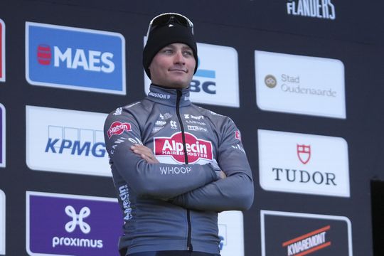 Wielerfenomeen Mathieu van der Poel moet aan de bak in andere sport na gewaagde belofte