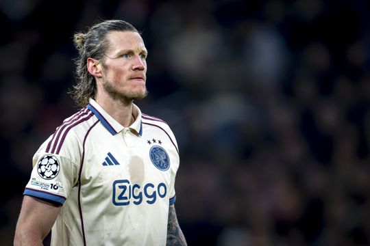 Ajax-spits Wout Weghorst doet opvallende uitspraak over Jordi Cruijff: 'Dat vond ik best wel gek'