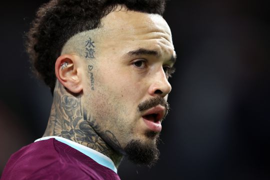 Ajax schrikt van terughoudende Quilindschy Hartman: 'Onder druk van veel boze Feyenoord-fans'