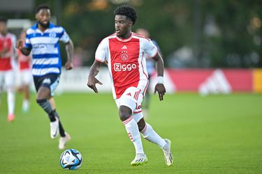 'Gabriel Misehouy mag niet meer meedoen bij Ajax, Anwar El Ghazi biedt zichzelf aan in Amsterdam'
