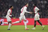 Chuba Akpom concurreert met Wout Weghorst en Brian Brobbey om de spitspositie bij Ajax. ©Getty Images