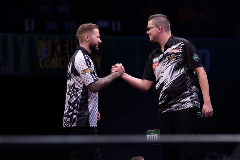 Gian van Veen en Danny Noppert maken er een ware show van in München