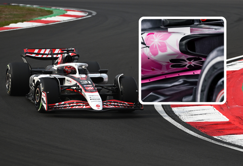 Team Haas onthult speciale Formule 1-wagen vol roze bloemen voor GP van Japan