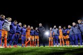 Oranje Leeuwinnen ondanks keiharde tik vol vertrouwen naar EK: 'Voelden ons zelfs héél even de beste van de wereld'