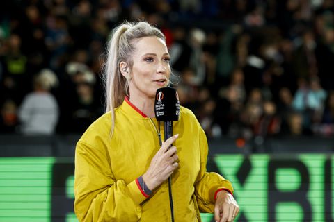 Presentatrice Hélène Hendriks grapt na 'lekker wijf'-opmerking in Vandaag Inside: 'Die heeft er verstand van'