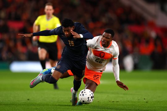 Live | Ecuador komt op gelijke hoogte met Oranje na benutte penalty: bizarre actie Mark Flekken bestraft