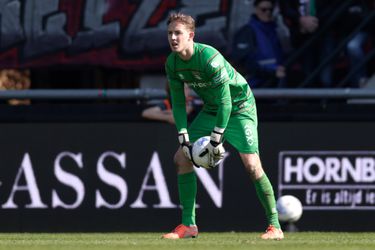 Contractspeler Ajax keek vol spanning naar broer die Eredivisie-debuut maakte: 'Verschrikkelijk'