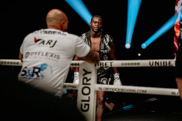 Glory voegt knaller toe aan Glory 93: rematch voor Michael Boapeah na bloederige eerste partij