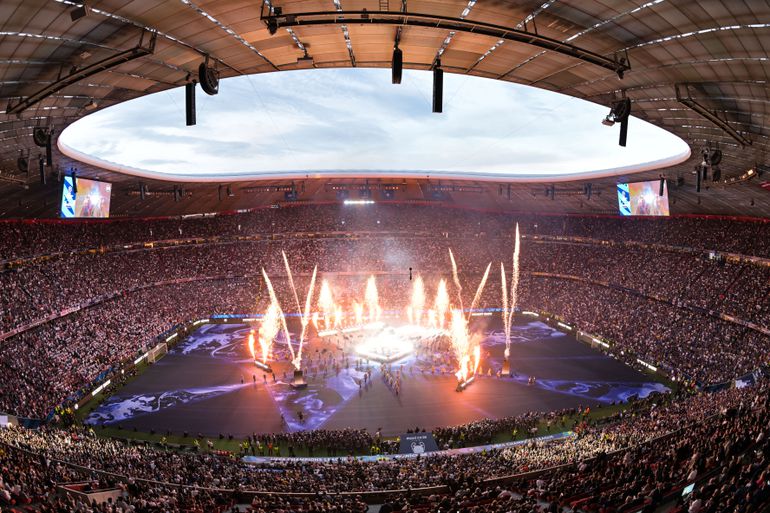 Marco van Basten en Rafael van der Vaart delen vernietigende mening bij Champions League-finale: 'Ik vind het idioot'