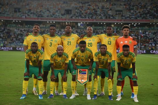Visumproblemen voor Zuid-Afrika richting openingswedstrijd WK: 'Gênant en oneerlijk'