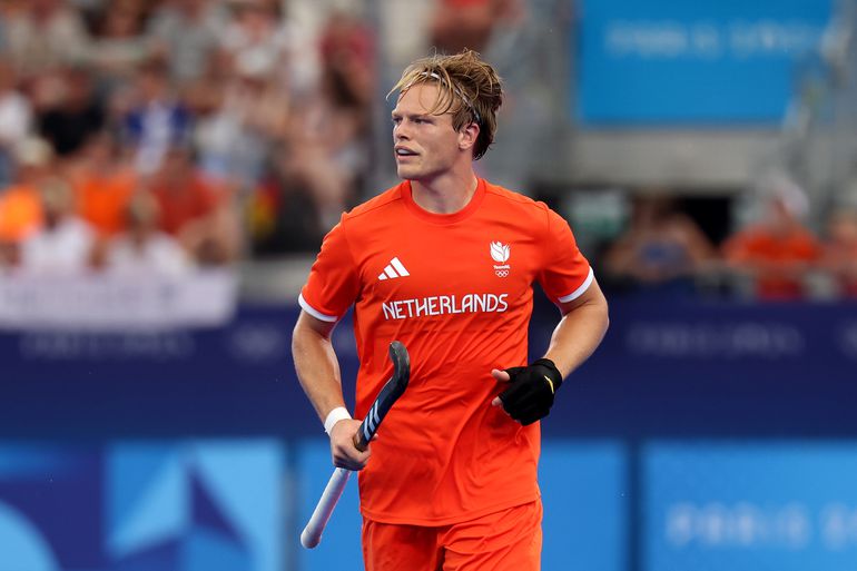 Nederlandse hockeyers missen kans op kans en zitten in de problemen op Olympische Spelen