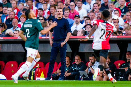 Feyenoord kent valse start in De Kuip, AS Monaco wint met 3-1 in openingswedstrijd voor eigen publiek