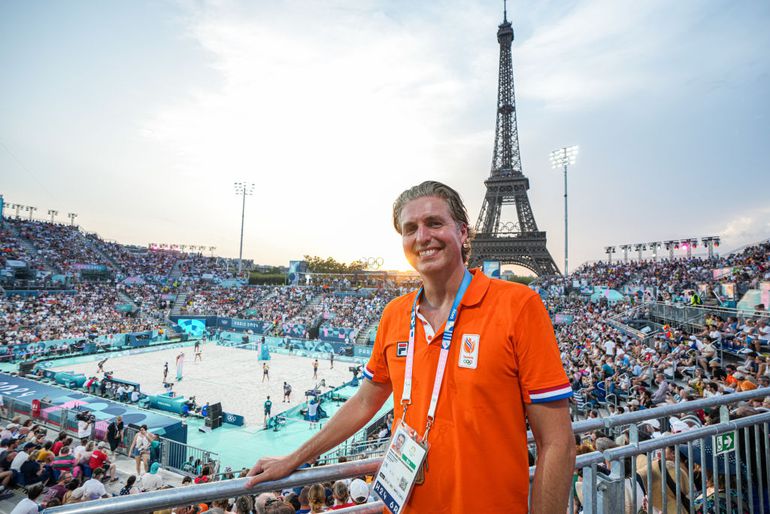 Pieter van den Hoogenband schreeuwt roeiers naar eerste gouden medaille: 'Onze makkers hebben het geflikt'