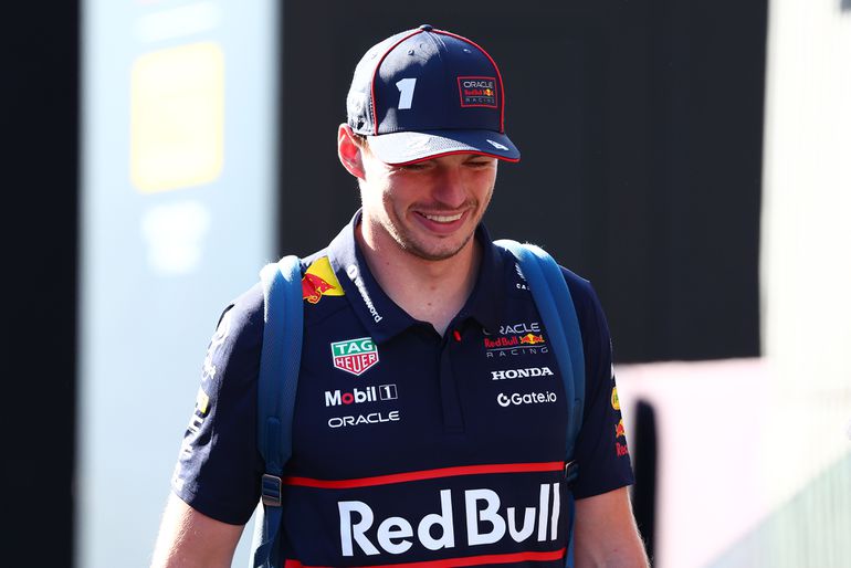 Zwijgende Max Verstappen komt met verklaring na alle hectiek bij Red Bull: 'Voor mij was het heel duidelijk'