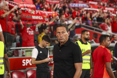 Benfica kondigt ontslag van trainer Roger Schmidt aan na veelvuldig puntverlies