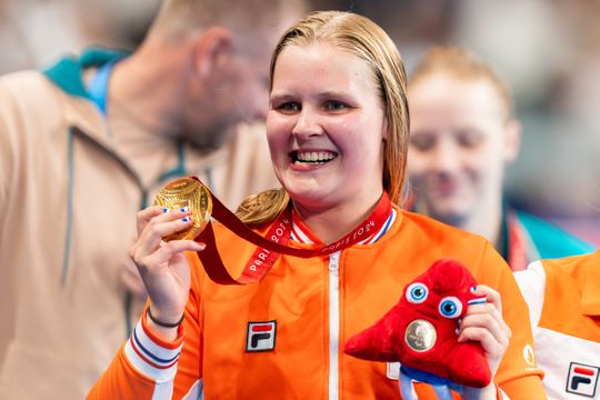 'Gouden' Liesette Bruinsma vindt voordeel in beperking: 'Ben harder gaan zwemmen toen ik minder zag'