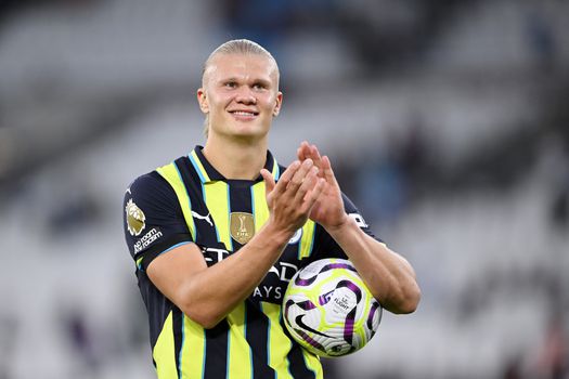 Erling 'Hattrick' Haaland slaat opnieuw toe bij Manchester City